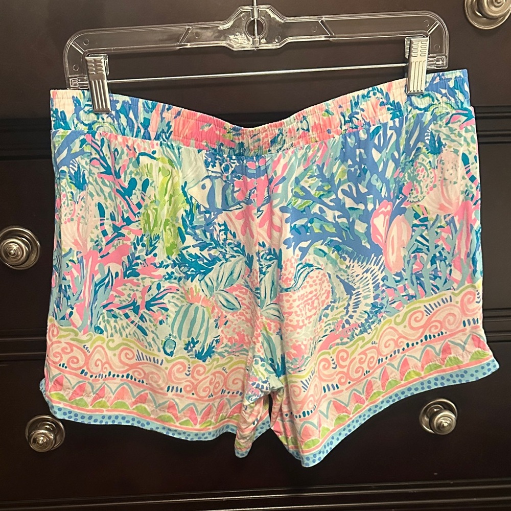Lilly Pulitzer Pink and Blue casual Shorts - Picture 3 of 3